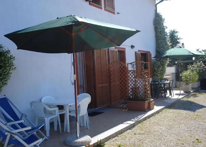 Gemuetliches In Mit Grill Und Terrasse By Interhome